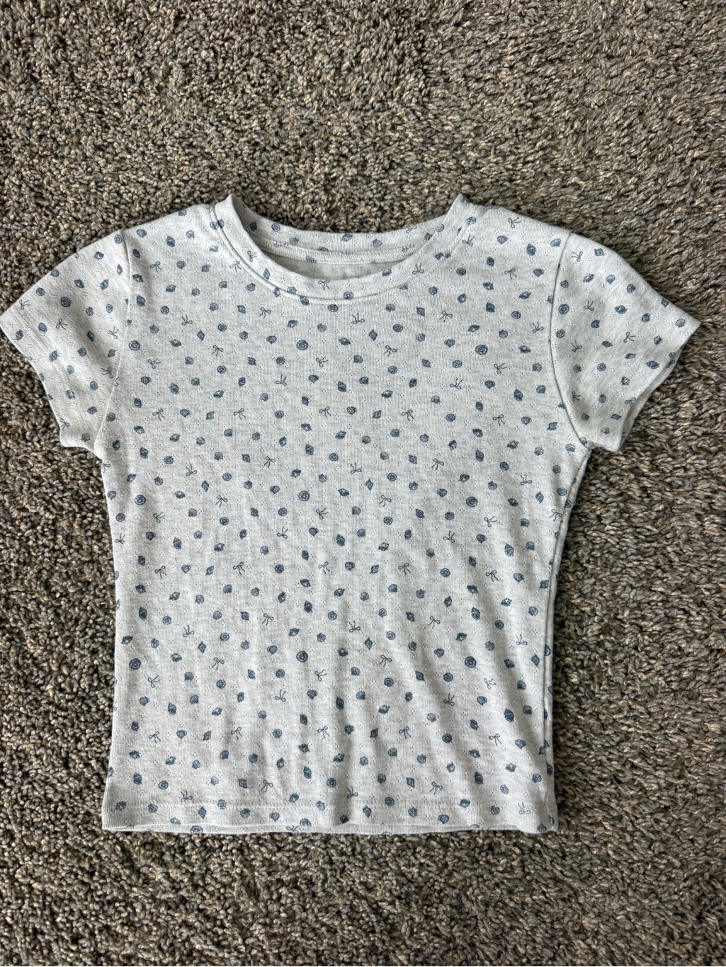 Cotton Studio Light Gray Short Sleeve Tee With Blue Print
